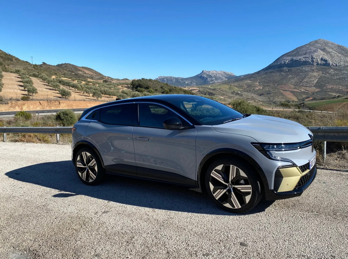 Renault Compatible Home EV Chargers Stella Charge